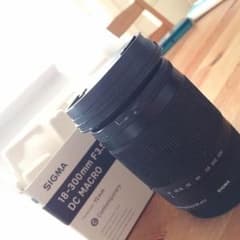 SIGMA高倍率ズーム18-300 F3.5-6.3DCMACRO canonのサムネイル