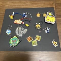 ポケモン ストラップ キーホルダー まとめ売り - メルカリ
