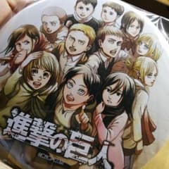 進撃の巨人 直径15cm 完結記念 缶バッジのサムネイル