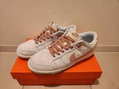 NIKE DUNK LOW ナイキダンクローのサムネイル