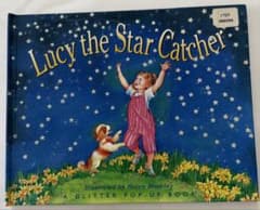 Lucy the Star Catcher 洋書 絵本のサムネイル
