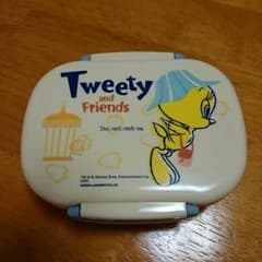 Tweetyのお弁当箱…新品未使用品のサムネイル