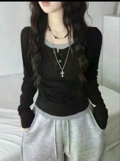 SHEIN レイヤード風トップス　レディースのサムネイル