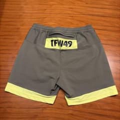 TFW49 カーキ/イエロー Sサイズ ショートパンツ TFW49 カーキ/イエロー Sサイズ ショートパンツ - メルカリ