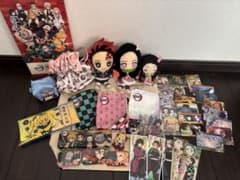 鬼滅の刃グッズ　まとめ売りのサムネイル