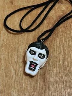 【希少】PUNKDRUNKERS アイツの頭ネックレスのサムネイル