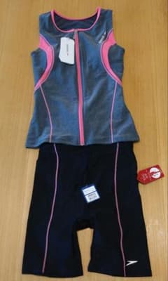 フィットネス水着　スピード社製のサムネイル
