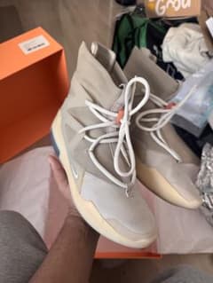 NIKE AIR FEAR OF GOD 1 Oatmealのサムネイル