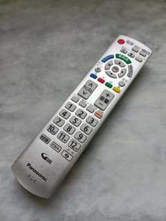 Panasonic 純正 TVリモコン N2QAYB000484 中古美品 25 - メルカリ