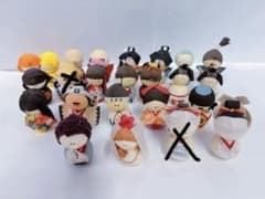起き上がりこぼし　人形　22体　まとめ売り 日本　昭和　レトロ　縁起物 起き上がりこぼし 人形 22体 まとめ売り 日本 昭和 レトロ 縁起物