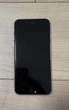 【SIMロック解除済】Apple iPhoneSE第2世代64GBのサムネイル