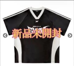 aespa DEXIS LINE Vネック Tシャツ ブラックのサムネイル