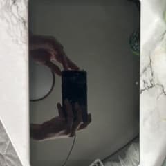 グレー タブレット 本体のサムネイル