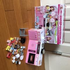 リカちゃん レンジでチーン ひろびろキッチンのサムネイル