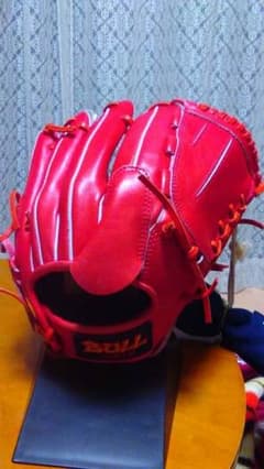 弁慶さま専用 新品 東駒グローブ 硬式 投手用 赤 BULLのサムネイル