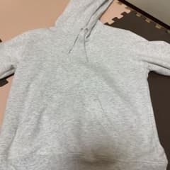 パーカーのサムネイル