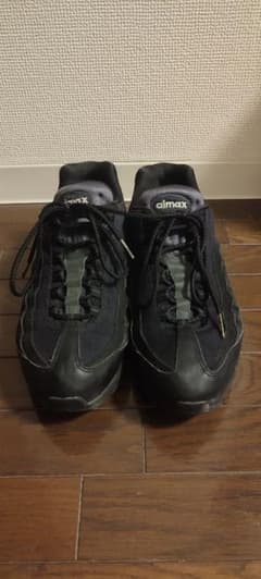 NIKE AIR MAX 95 ブラック スニーカーのサムネイル