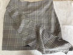 H&M チェック　スカートのサムネイル