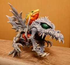 デフォリアル スカルグレイモン：”G”浸食モード デジモン ゴジラ