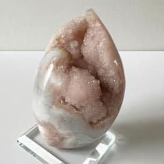【高品質】ピンクアメジスト フリーフォーム ジオード 240g 結晶 天然石 高品質】ピンクアメジスト フリーフォーム ジオード 240g 結晶 天然石