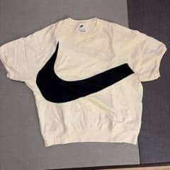 Nike ビッグスウッシュ 半袖スウェットのサムネイル