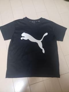 USED*PUMAプーマ*半袖Tシャツ　130 ロゴ　黒　ドライ　夏　男の子のサムネイル