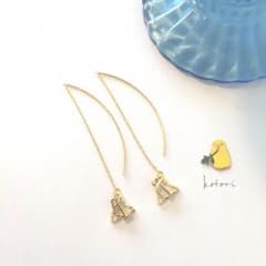 イニシャル✴︎三角ピアスTのサムネイル