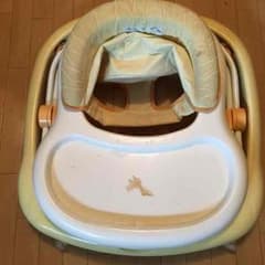 歩行器のサムネイル