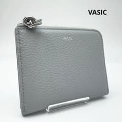 極美品✨VASIC ROUND MULTI POCKET ネモ 二つ折り財布 極美品✨VASIC ROUND MULTI POCKET ネモ 二つ折り財布 - メルカリ
