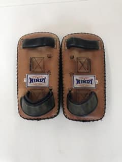 ウィンディ　キックミットのサムネイル