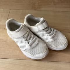 ニューバランス　570 20センチ　白のサムネイル