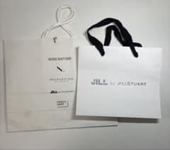 JILLSTUART紙袋 JILL by JILLSTUART 紙袋 2枚セット・バラ売り可 - メルカリ