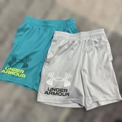 UNDER ARMOUR ハーフパンツ 2枚セットのサムネイル