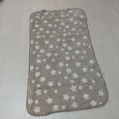 星柄ポリエステルシーツ 70x120cm　暖かい　冬用　☆のサムネイル