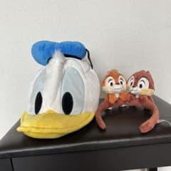 ドナルドダックの帽子と、チップ＆デールのカチューシャのサムネイル