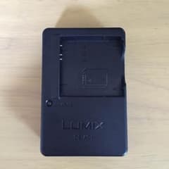 シェリ様専用☆ルミックス Panasonic 充電器DE-A91Aのサムネイル