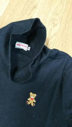 ミキハウス 黒タートルのサムネイル