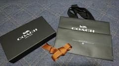 COACH 紙袋・箱のサムネイル