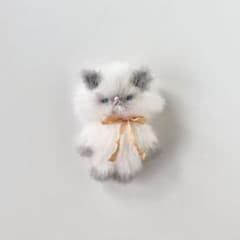 グレーと白 こねこ 猫 ぬいぐるみ ハンドメイド 作家 アートドール a