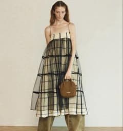 MAISONSPECIAL 2WAYチュールレイヤードチェックボリュームスカートのサムネイル