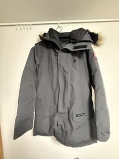 Canada Goose グレー ダウンジャケットのサムネイル