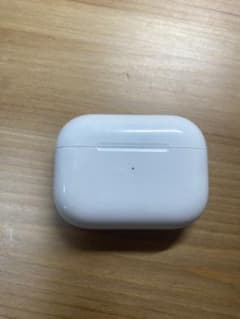 AirPods Pro 第一世代　充電ケースのみのサムネイル