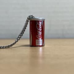 旧ジャニーズ　抽選当選品⭐︎コカ•コーラ缶⭐︎レア物 中古》 70年代 Coca-Cola コカコーラ 缶 ネックレス ユニーク - メルカリ