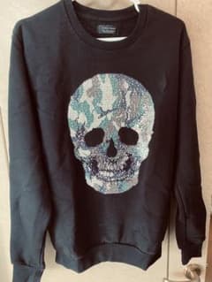 新品 スケルトン柄　Zara トレーナーのサムネイル