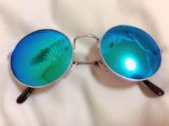 流行 サングラス   丸型のサムネイル