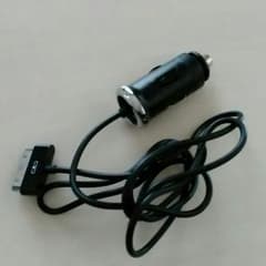 iPhone4s用　車載充電器のサムネイル