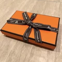 HERMES 空箱 カードケースサイズのサムネイル