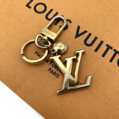 ルイ ヴィトン キーホルダー チャーム ポルトクレLVファセットM65216のサムネイル