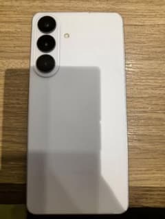 Samsung Galaxy S26+ スマートフォン本体国内版のサムネイル