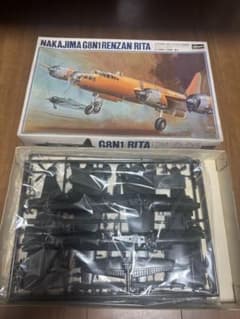 ハセガワ 1/72 中島 G8N1 連山 陸上攻撃機 プラモデルのサムネイル